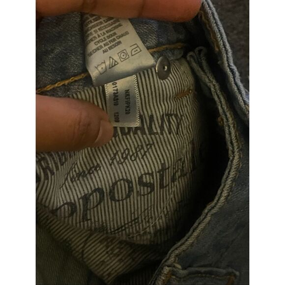 Aeropostale Distressed Jean Shorts - Picture 6 of 6